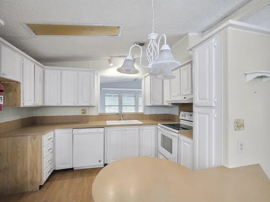 8201 Cinnamon Lane, Port Saint Lucie, FL 34952 - #3