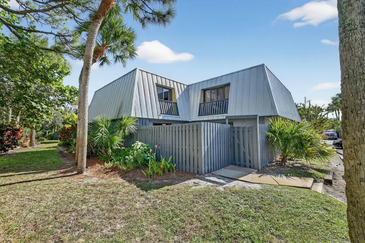 3860 Jefferson Street, Stuart, FL 34997 - #1