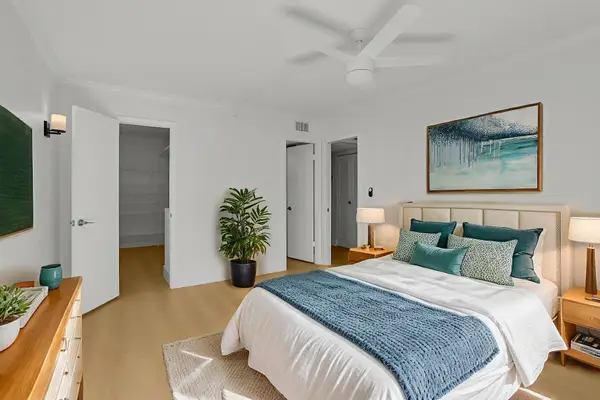 103 Royal Park Drive #1d, Oakland Park, FL 33309
