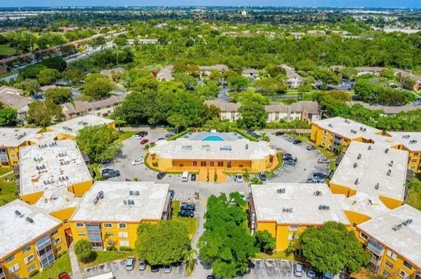 4374 NW 9th Avenue #17-3b, Deerfield Beach, FL 33064