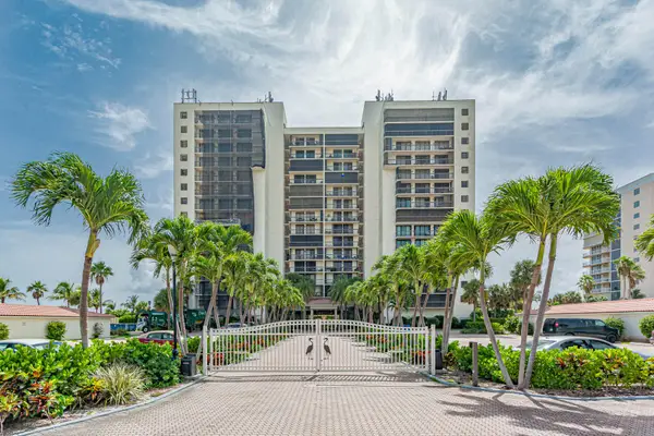 3100 N Highway A1a #806, Hutchinson Island, FL 34949