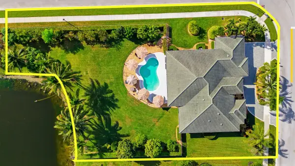 15182 SW 35th Street, Davie, FL 33331