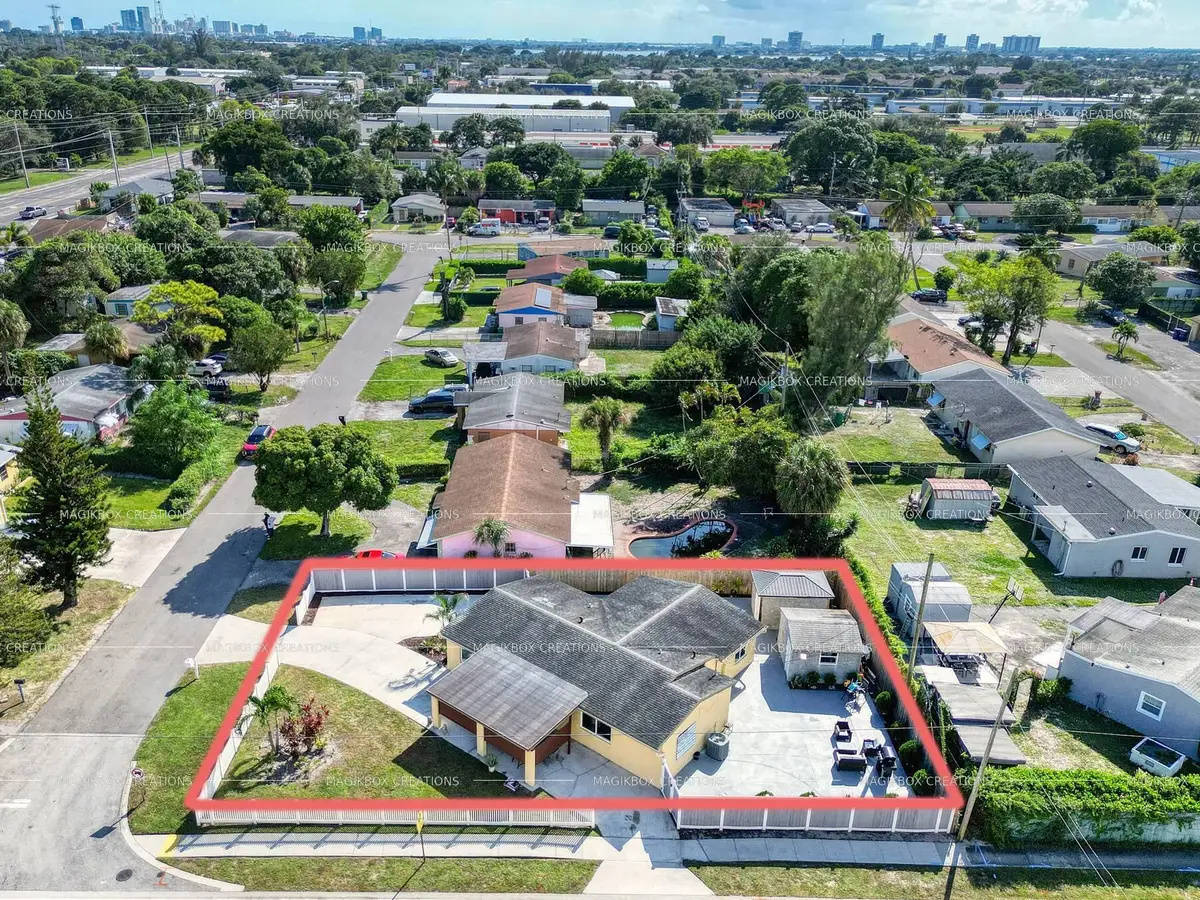 5713 Briarwood Street, Mangonia Park, FL 33407 - #1