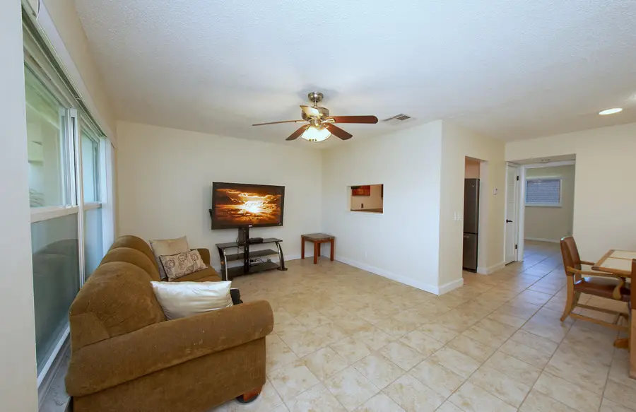 632 Snug Harbor Drive #D15, Boynton Beach, FL 33435 - #3