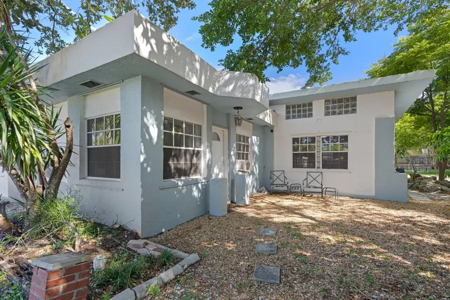 1831 Juno Road, North Palm Beach, FL 33408 - #2