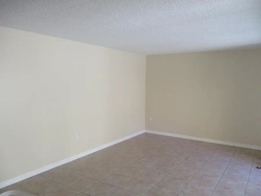 825 Center Street #3c, Jupiter, FL 33458 - #3