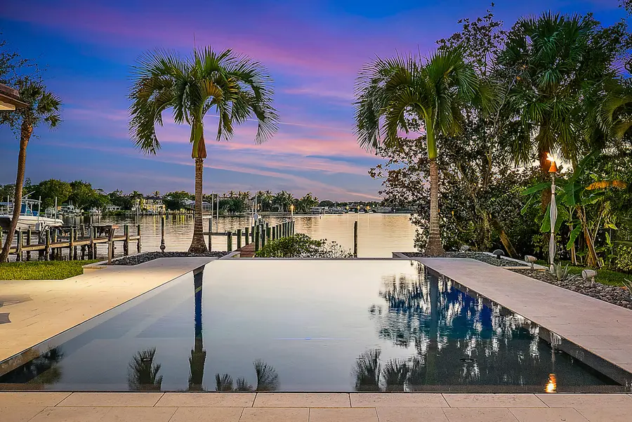 19651 Riverside Dr, Jupiter, FL 33469 - #2