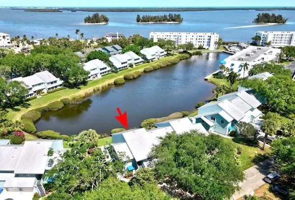 6408 S River Run Drive, Sebastian, FL 32958