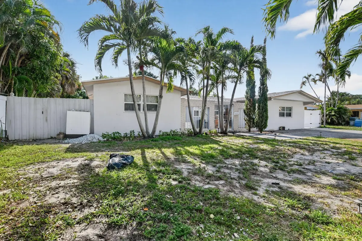 256 SW 11th Place, Boca Raton, FL 33432 - #1