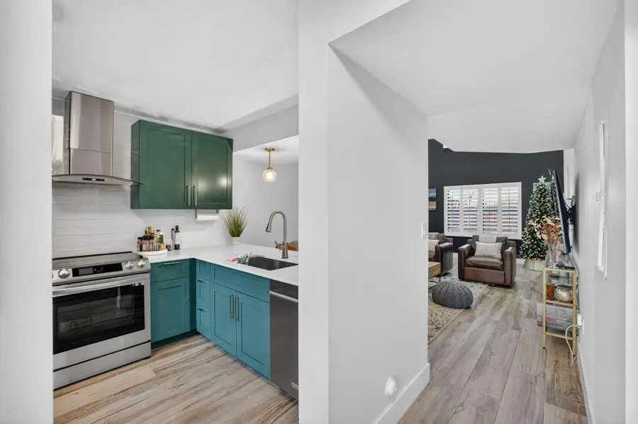237 City View Drive #237, Fort Lauderdale, FL 33311 - #3