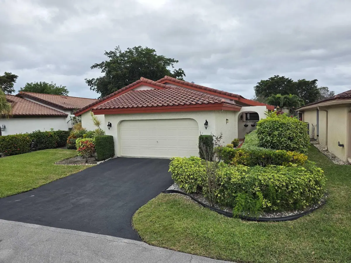5665 Lakeview Mews Drive, Boynton Beach, FL 33437 - #1