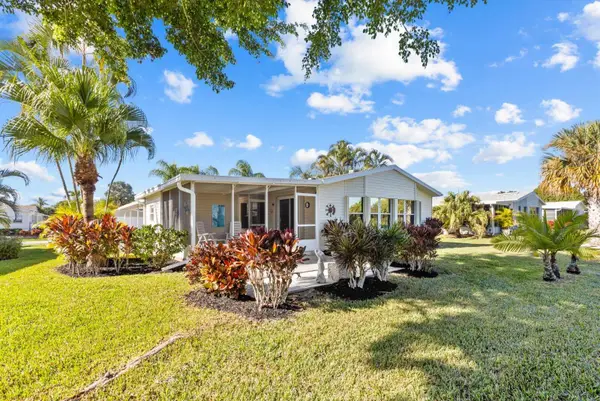 8162 13th Hole Drive, Port St Lucie, FL 34952