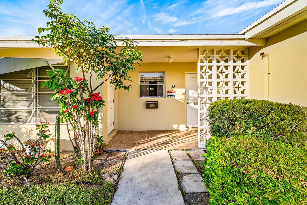 175 High Point Terrace E #D, Delray Beach, FL 33445 - #1