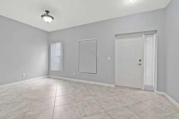 2087 SE Wild Meadow Circle, Port St Lucie, FL 34952