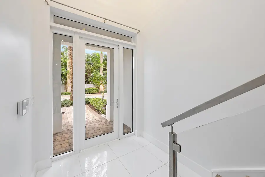 112 Water Club Court N, North Palm Beach, FL 33408 - #3
