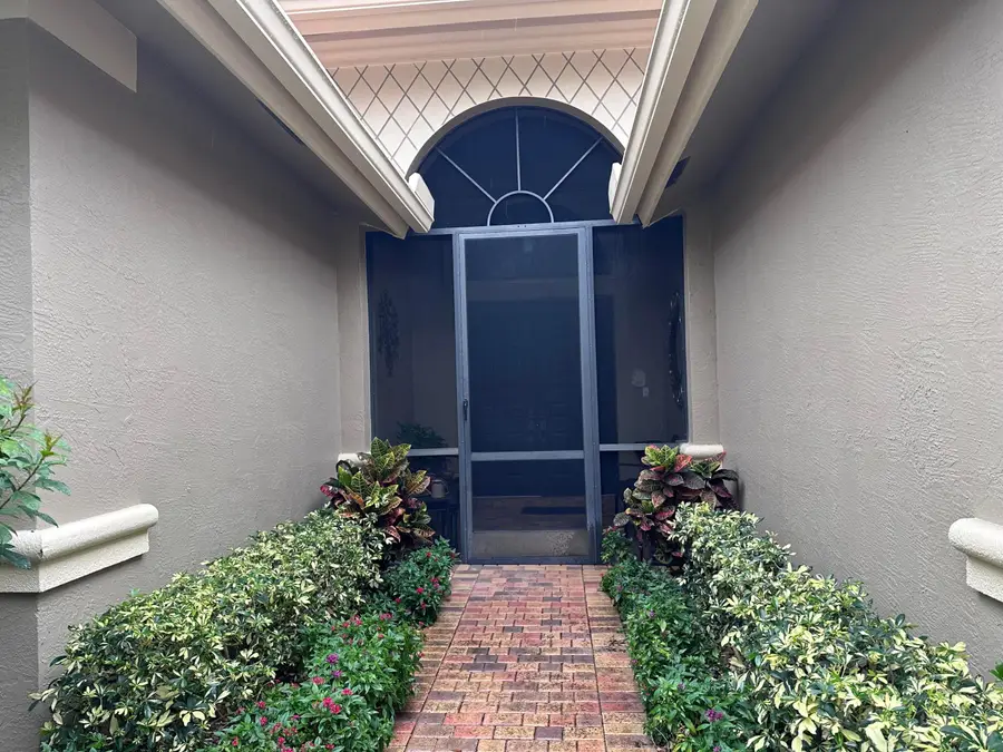 8041 E Via Grande, Boynton Beach, FL 33437 - #3