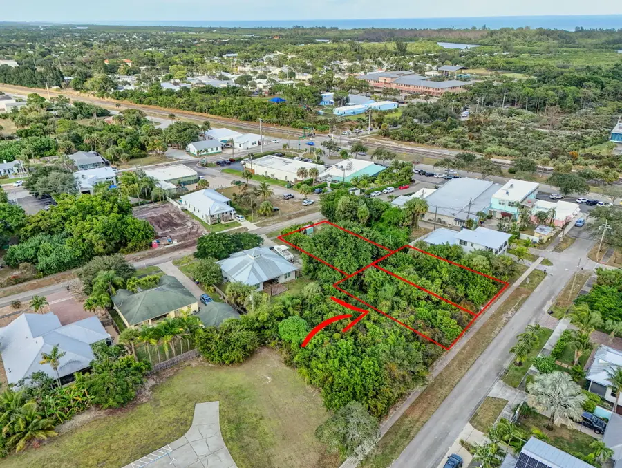 9156 SE Mars Street, Hobe Sound, FL 33455 - #2