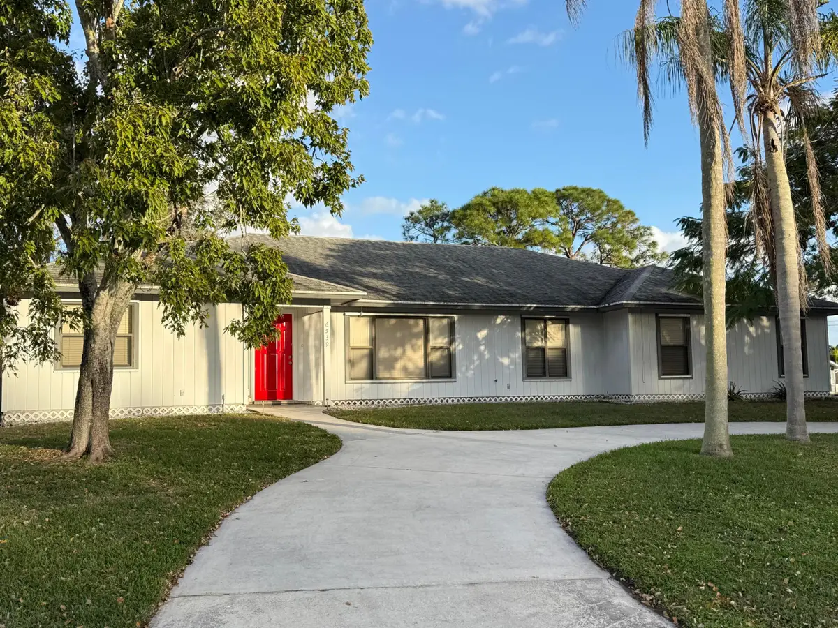 6539 SE Held Court, Stuart, FL 34997 - #1