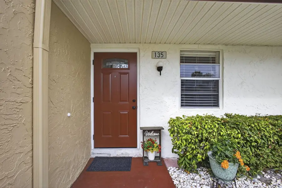 135 Lake Anne Drive, West Palm Beach, FL 33411 - #2
