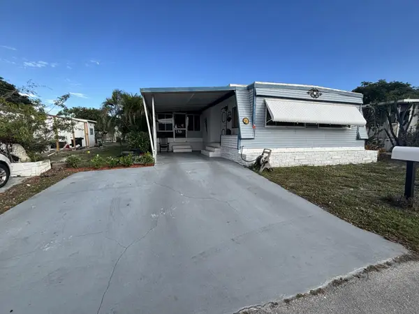 4912 NW 3rd Ave, Lot 940, Deerfield Beach, FL 33064