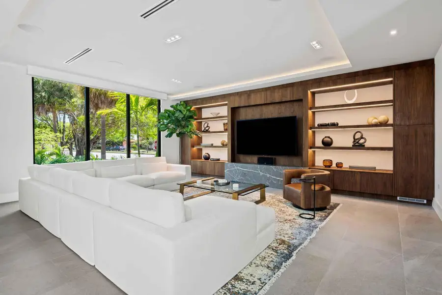 5288 Alton Road, Miami Beach, FL 33140 - #3