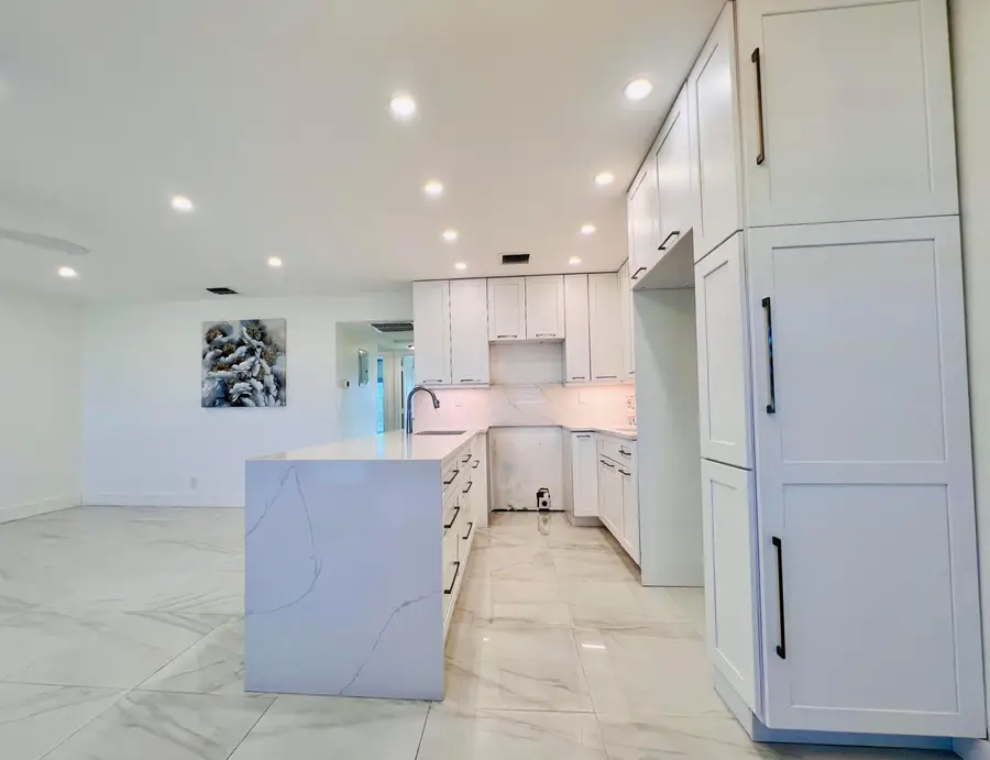 204 Bedford H, West Palm Beach, FL 33417 - #3