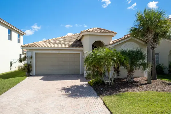 754 Aberfoyle Avenue, Fort Pierce, FL 34947