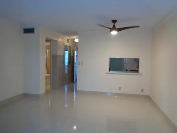 2566 Garden Drive S #209, Lake Worth, FL 33461
