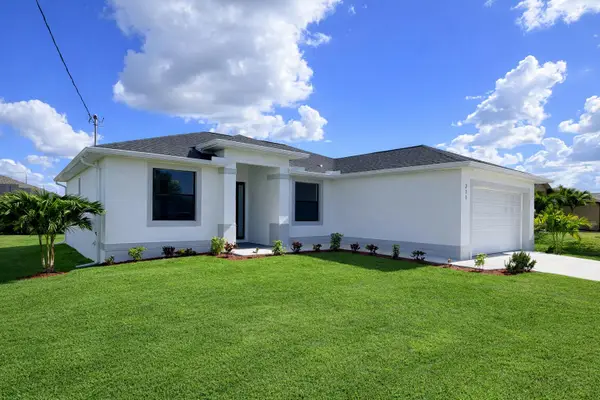 211 NW 25th Avenue, Cape Coral, FL 33993