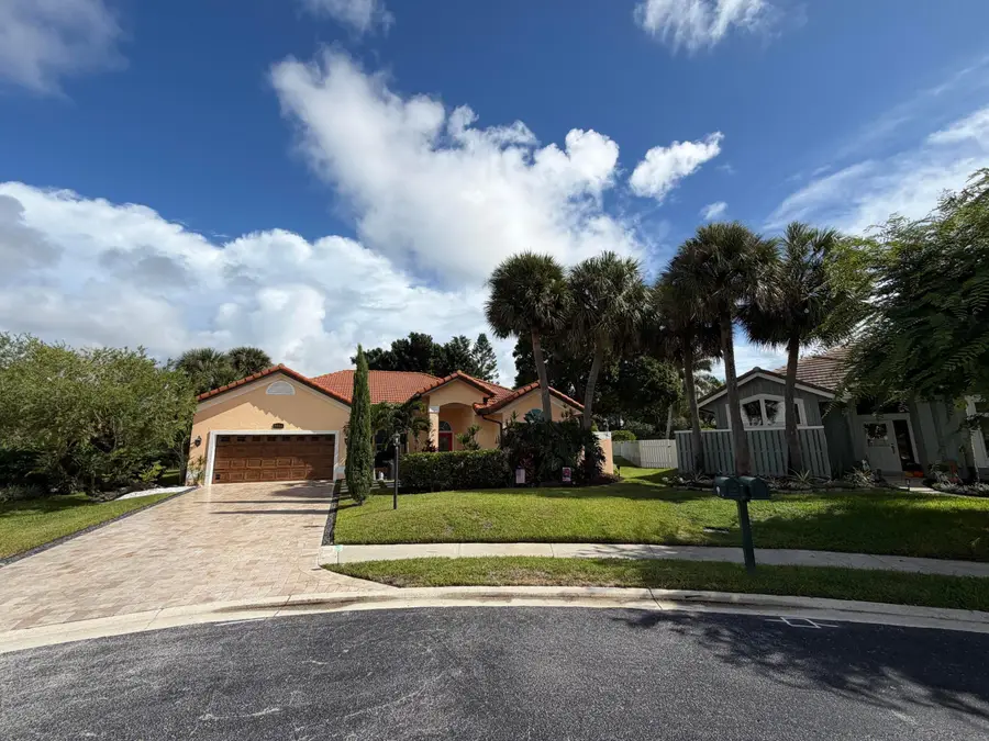 9050 Cypress Hollow Drive, Palm Beach Gardens, FL 33418 - #3