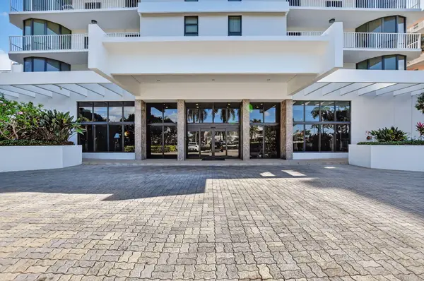 2917 S Ocean Boulevard #205, Highland Beach, FL 33487
