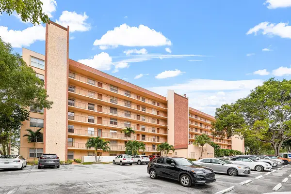 14623 Bonaire Boulevard #602, Delray Beach, FL 33446