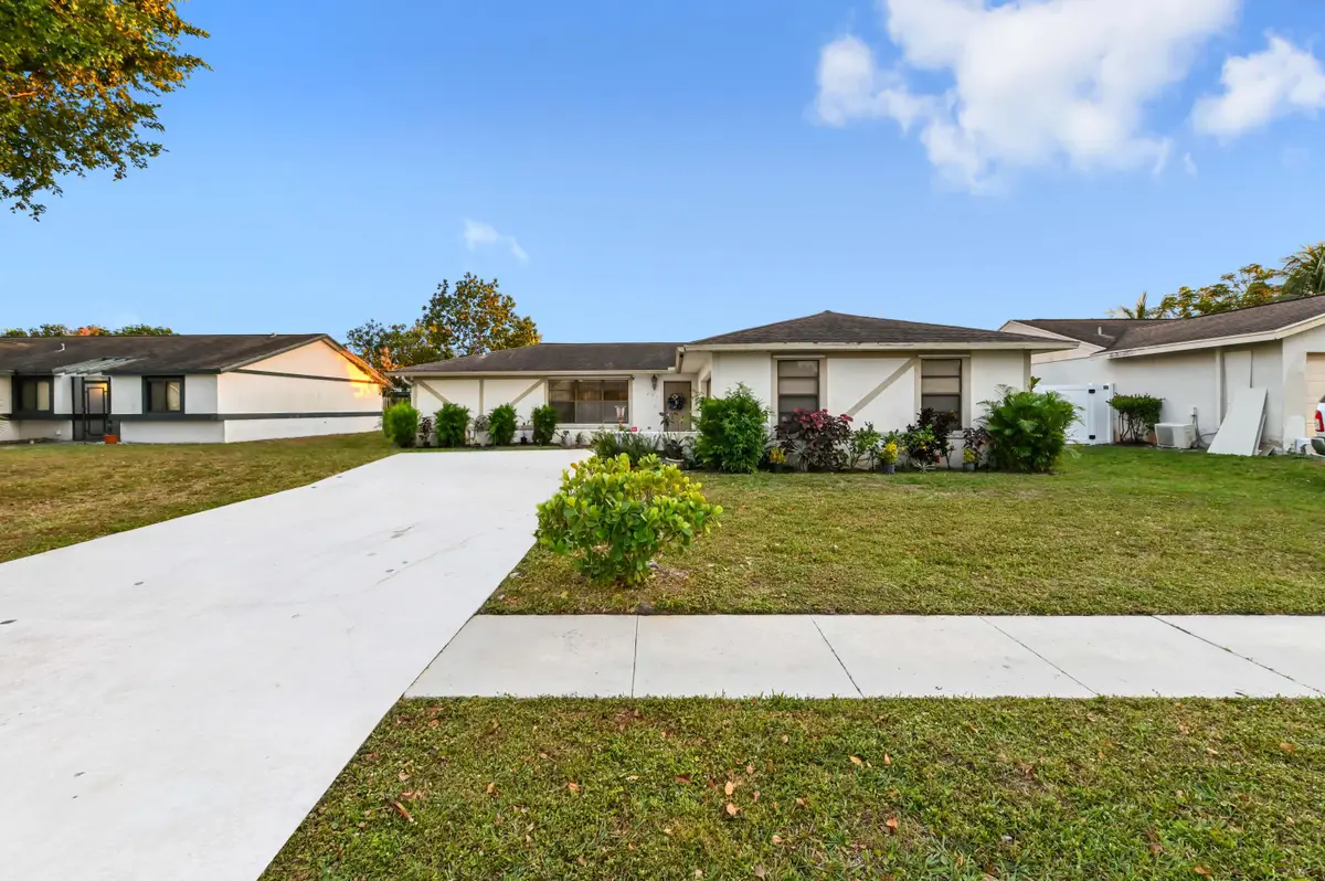 2531 Doral Way, Riviera Beach, FL 33407 - #1