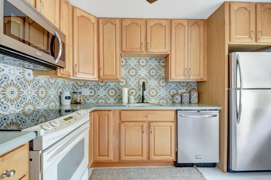 23 Colonial Club Drive #204, Boynton Beach, FL 33435 - #3