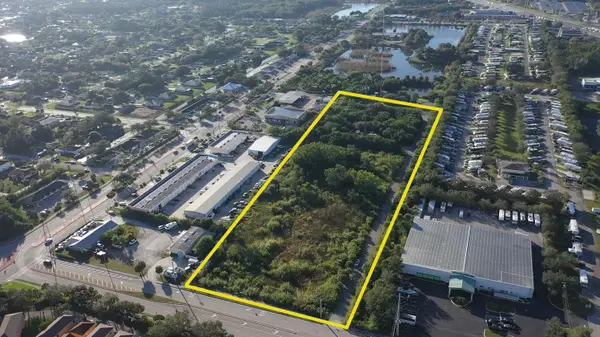 3775 SE Jennings Road, Port St Lucie, FL 34952