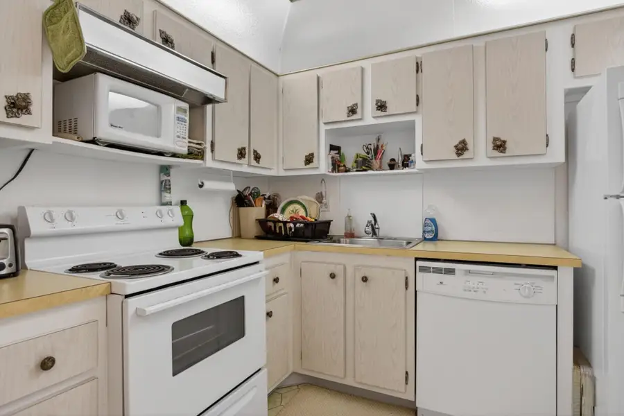 4751 NW 21st Street #417, Lauderhill, FL 33313 - #2