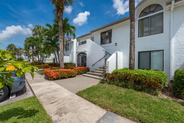 7689 Glendevon Lane #1807, Delray Beach, FL 33446