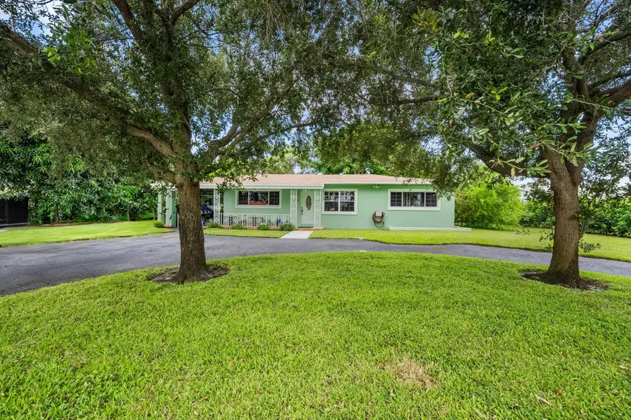 6400 Carambola Circle, West Palm Beach, FL 33406 - #2