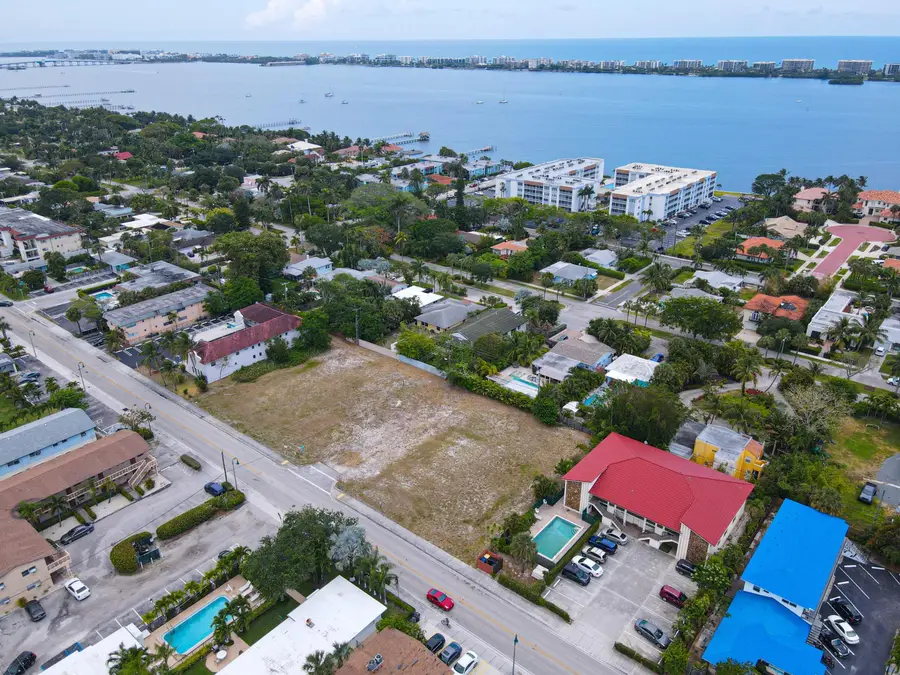 1600 S Federal Highway, Lake Worth Beach, FL 33460 - #2