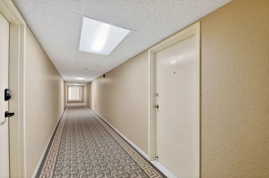 3540 S. Ocean Boulevard #810, South Palm Beach, FL 33480 - #3