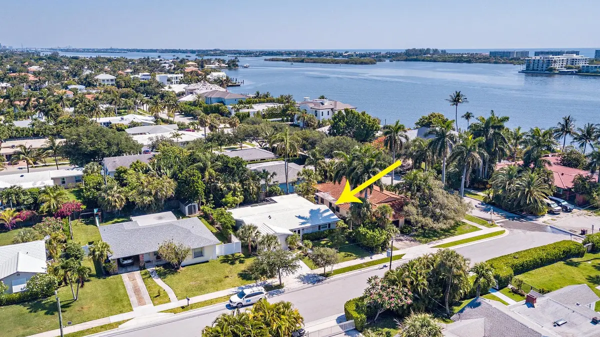 8 Wellesley Drive, Lake Worth Beach, FL 33460 - #1