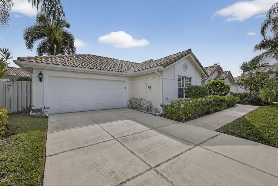 152 Eagleton Court, Palm Beach Gardens, FL 33418 - #3