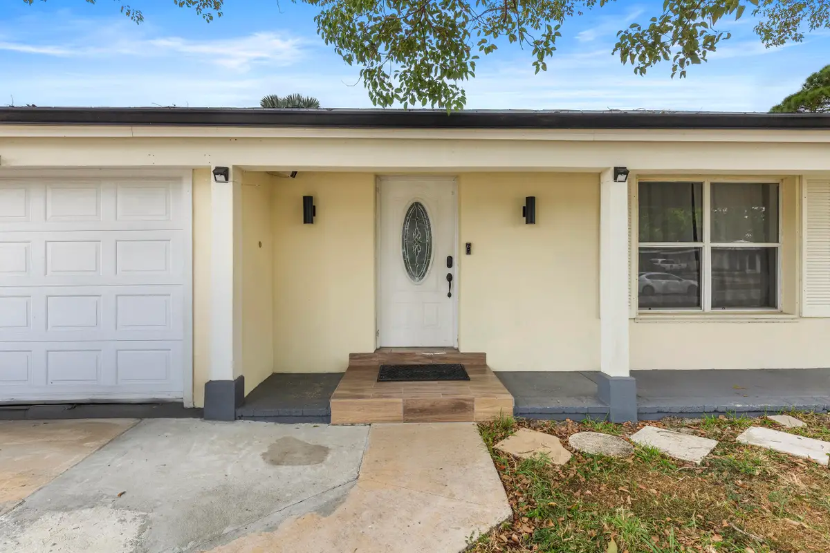 173 SE Placita Court, Port Saint Lucie, FL 34983 - #1