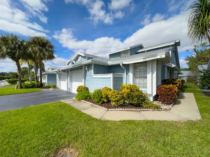 3851 Island Club Circle E, Lake Worth, FL 33462 - #1