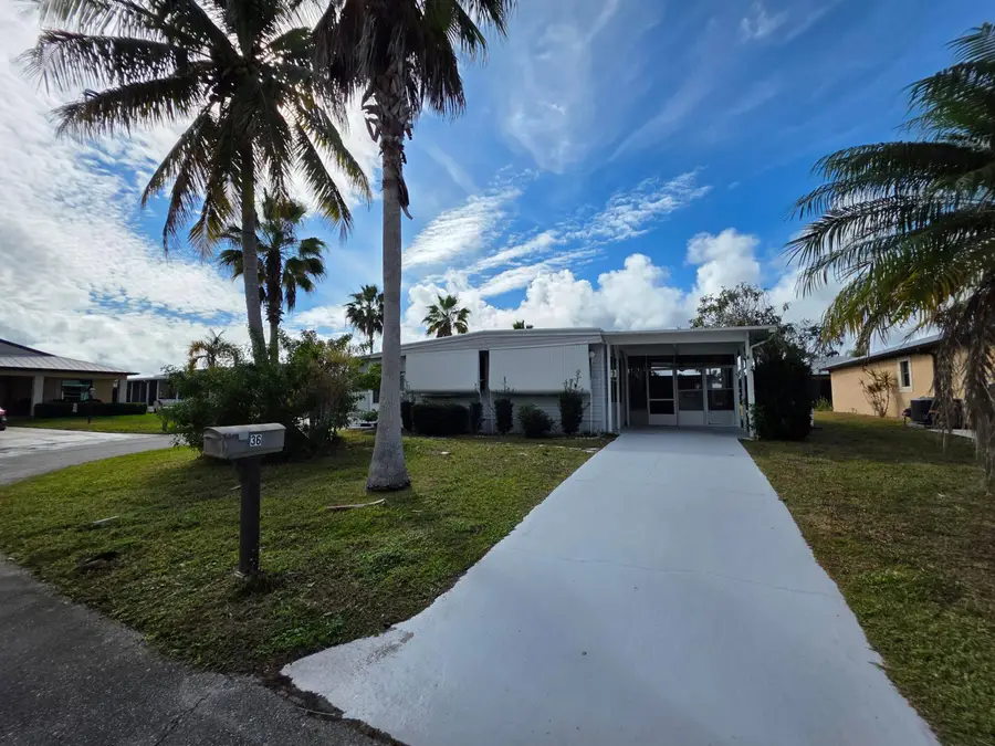 36 Grande Vista Way, Port Saint Lucie, FL 34952 - #3