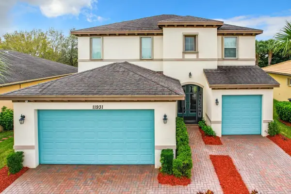 11931 SW Crestwood Circle, Port St Lucie, FL 34987