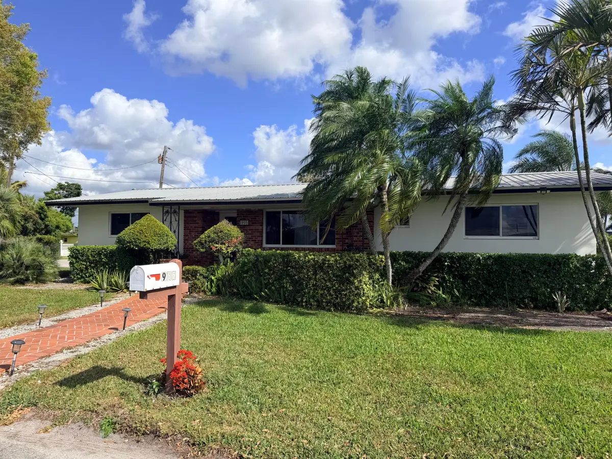 955 NW 4th St Street, Belle Glade, FL 33430 - #1