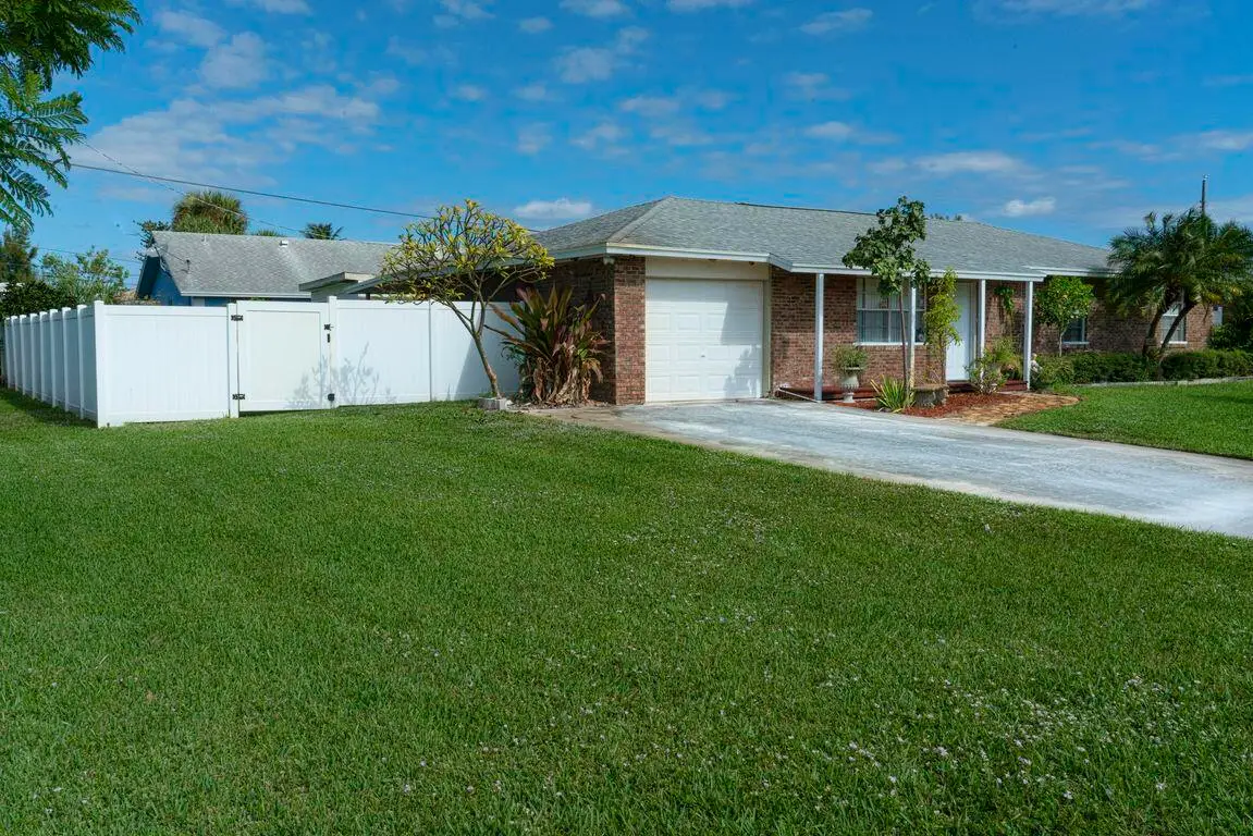 3119 Caribb Way, Lake Worth, FL 33462 - #1