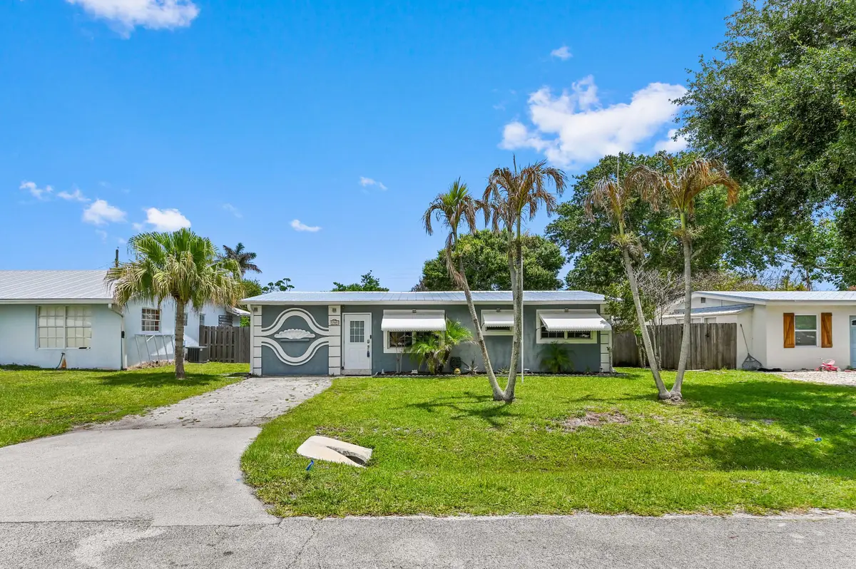 5709 SE Indigo Avenue, Stuart, FL 34997 - #1