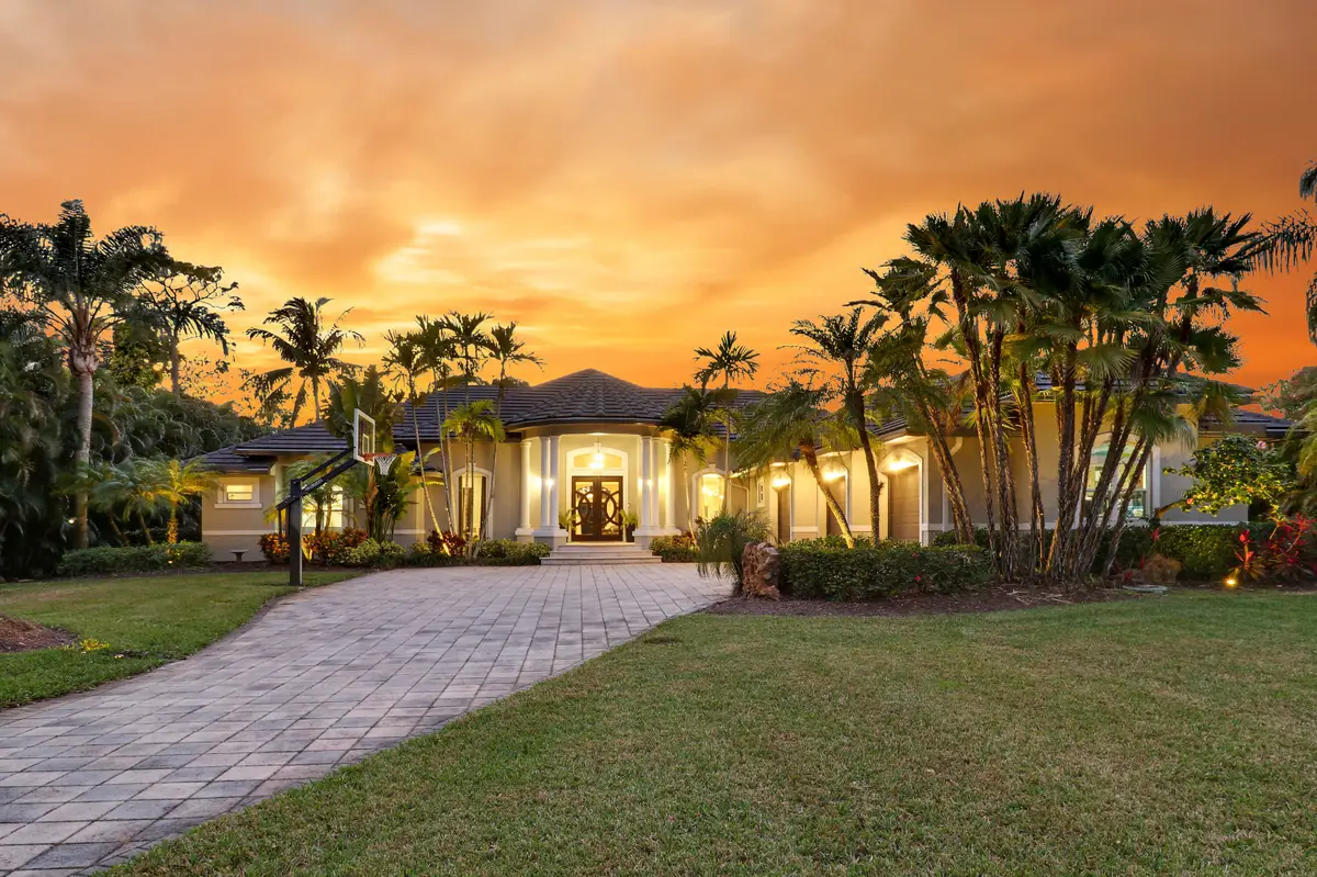 18512 SE Old Trail Drive E, Jupiter, FL 33478 - #1